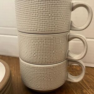 Hopsack by MIDWINTER Set of 6 Cup and Saucers
Never been used